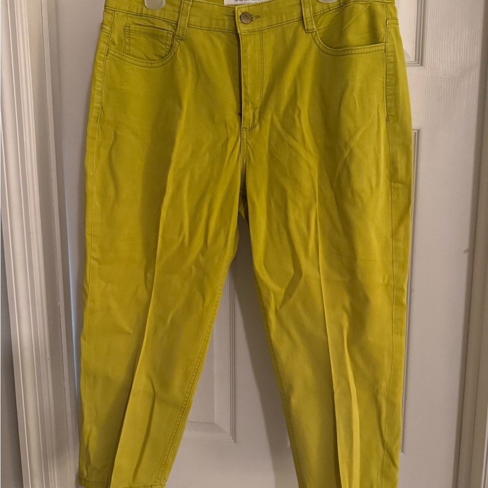 Jones New York Capri Pants